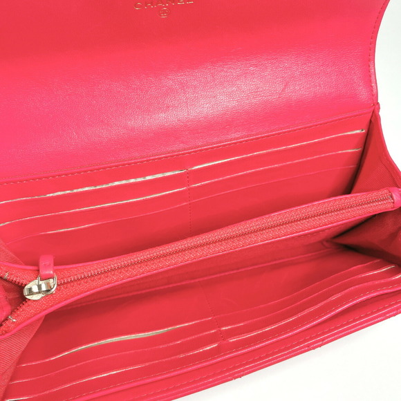 CHANEL Matelasse long wallet lambskin red - Picture 7 of 11